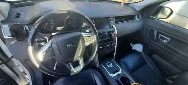 Second-hand Land Rover Discovery Sport 150 CP (110 kW) 2019 Alb SUV