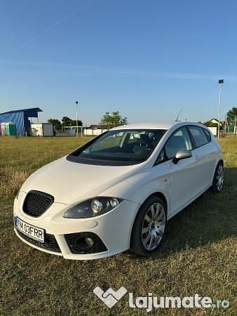 Utilizat 2008 Seat Leon FR Hatchback | 4.000 EUR (Preț OK) - Imagine 1/4