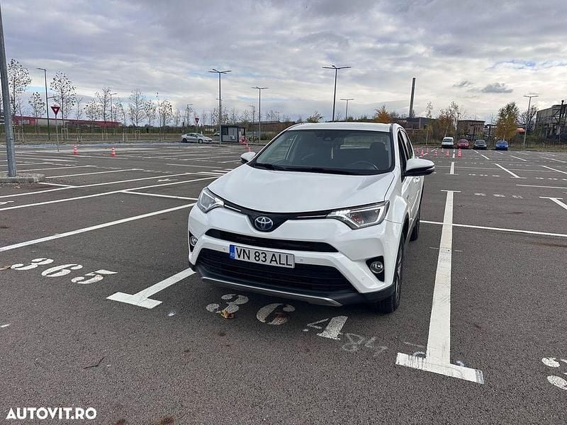 Culoarealb Utilizat 2018 Toyota RAV4 Hybrid Edition SUV | 18.998 EUR (Super Preț) - Imagine 1/4