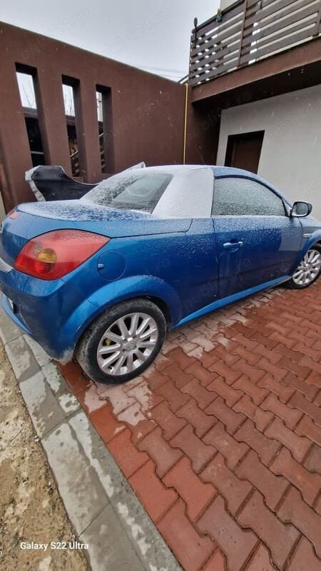 Second-hand Opel Tigra 90 CP (66 kW) 2005 Cabrio