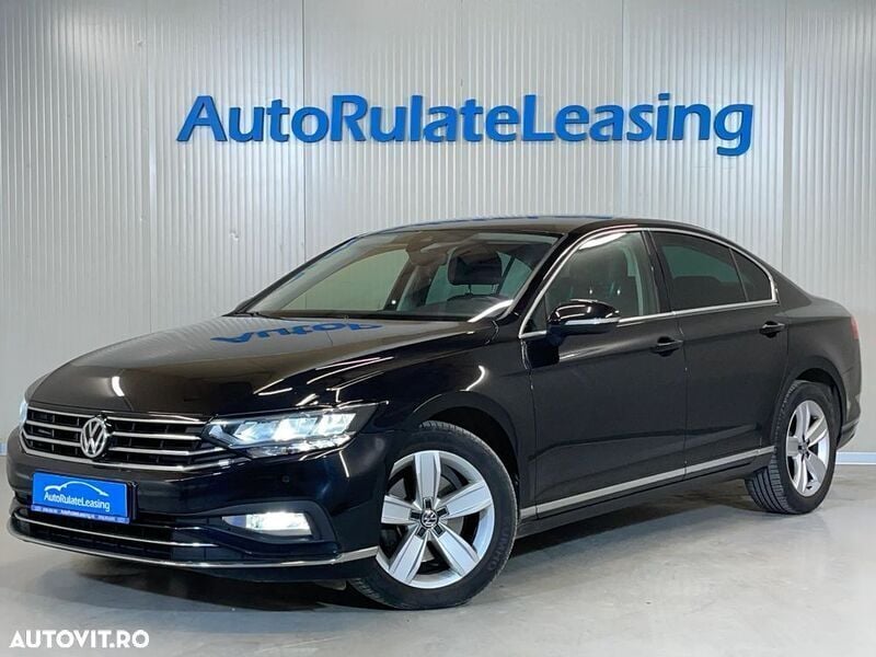 Negru Utilizat 2019 VW Passat Highline Berlinǎ | 18.990 EUR (Preț OK) - Imagine 1/4
