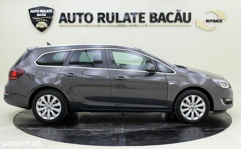 Second-hand Opel Astra 110 CP (80 kW) 2015 Gri Break