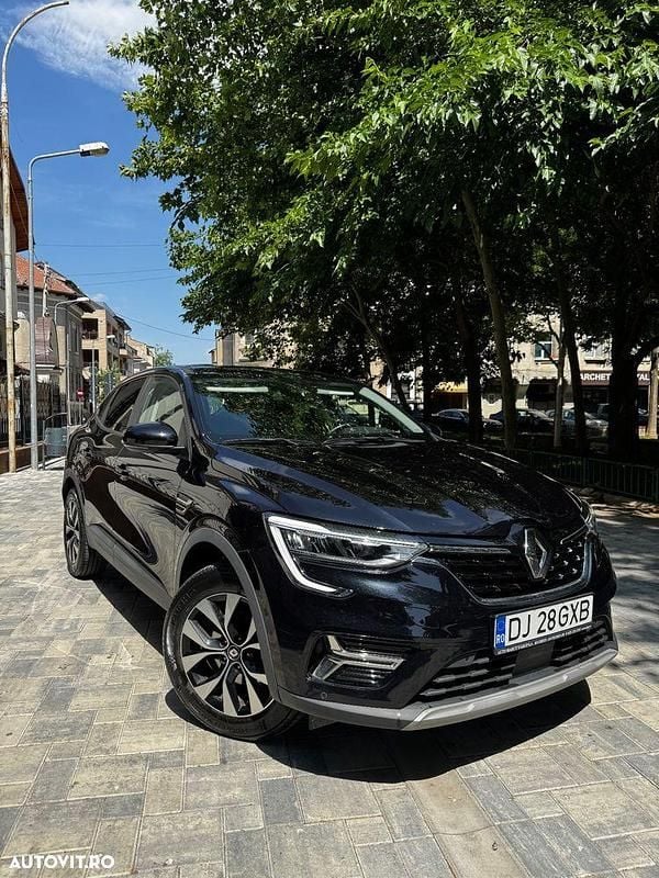 Negru Utilizat 2023 Renault Arkana Equilibre SUV | 21.200 EUR (Preț bun) - Imagine 1/4