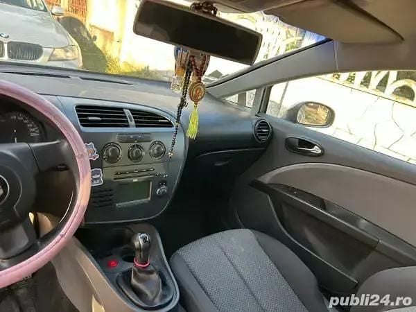 Utilizat 2007 Seat Leon | 2.800 EUR (Preț bun) - Imagine 1/4