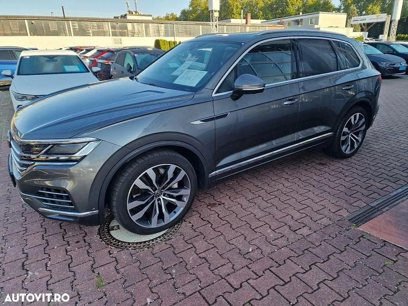 Culoaregri Utilizat 2022 VW Touareg Elegance SUV | 52.750 EUR (Preț OK) - Imagine 1/4