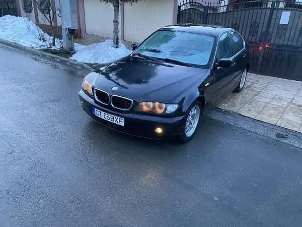 Second-hand BMW 318 125 CP (91 kW) 2002 Berlinǎ