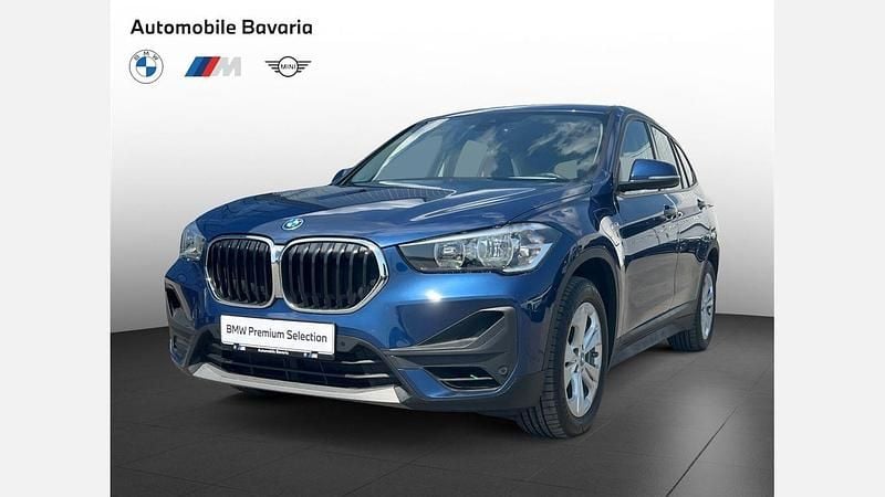 Phytonic blue metallic metalizat Utilizat 2022 BMW X1 Advantage SUV | 25.870 EUR (Preț OK) - Imagine 1/4