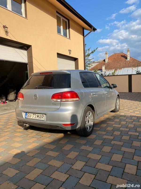 Utilizat 2010 VW Golf VI Berlinǎ | 4.600 EUR (Preț OK) - Imagine 1/4