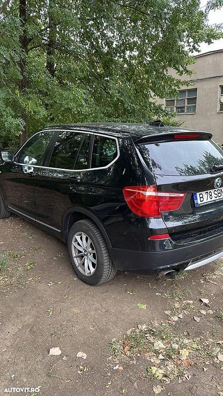 Culoarenegru Utilizat 2011 BMW X3 SUV | 8.800 EUR (Preț OK) - Imagine 1/4