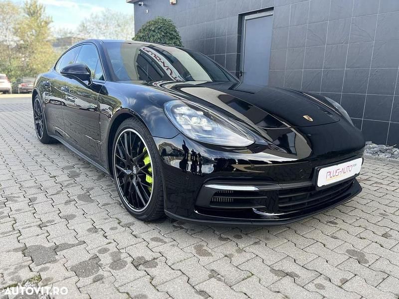 Second-hand Porsche Panamera 330 CP (242 kW) 2019 Culoarenegru Berlinǎ