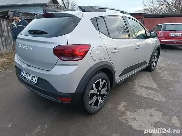 Second-hand Dacia Sandero 101 CP (74 kW) 2023 Berlinǎ