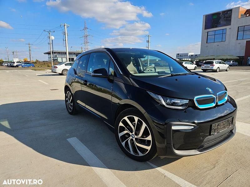 Culoarenegru Utilizat 2020 BMW i3 Comfort Edition Hatchback | 17.300 EUR (Preț bun) - Imagine 1/4