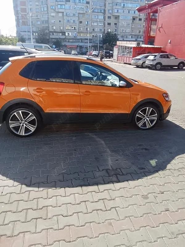 Utilizat 2011 VW Polo Cross Hatchback | 6.000 EUR - Imagine 1/2
