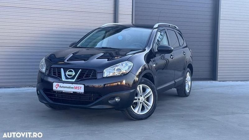 Alte culori Utilizat 2013 Nissan Qashqai +2 Acenta SUV | 7.990 EUR (Preț bun) - Imagine 1/4