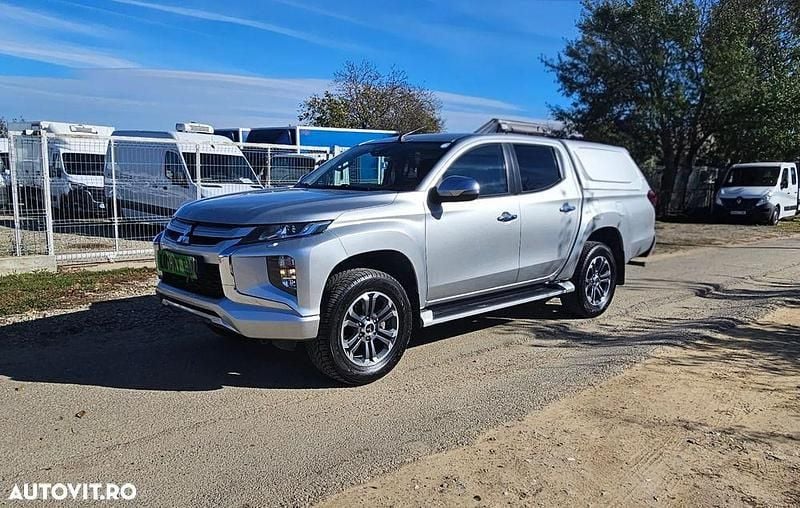 Gri Utilizat 2020 Mitsubishi L200 Intense Pickup | 22.450 EUR (Preț bun) - Imagine 1/4