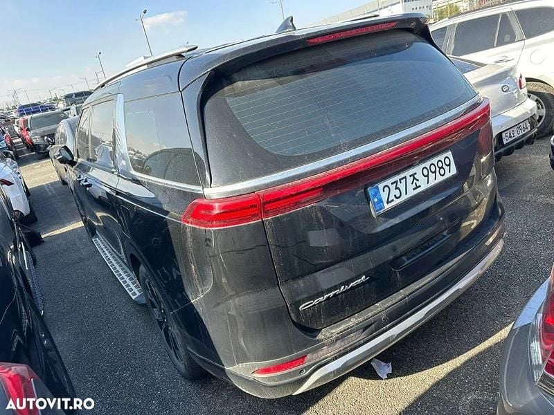 Second-hand Kia Carnival 204 CP (150 kW) 2020 Culoarenegru Monovolum