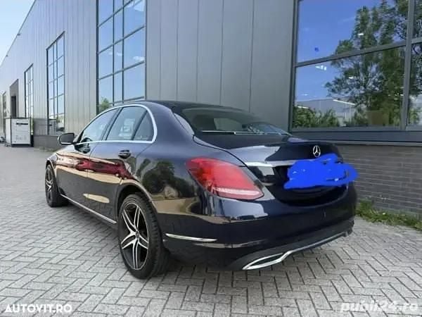 Second-hand Mercedes A180 156 CP (114 kW) 2015 Berlinǎ