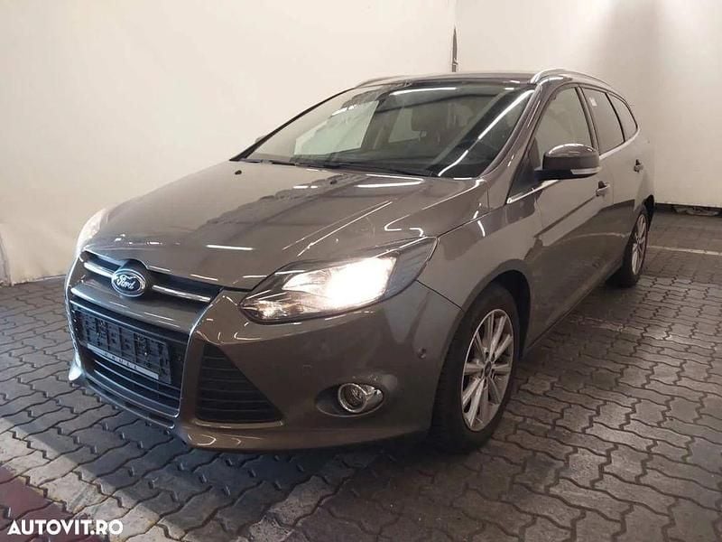 Culoaremaro Utilizat 2012 Ford Focus Champions Edition Break | 3.900 EUR (Preț bun) - Imagine 1/4