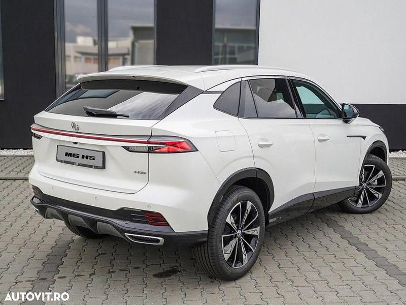 Nouă MG HS 172 CP (126 kW) 2025 Culoarealb SUV