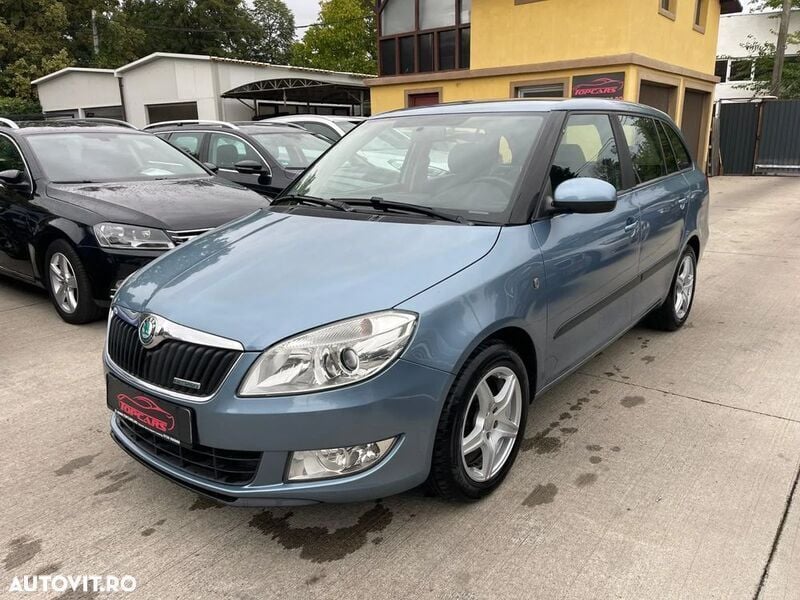 Second-hand Skoda Fabia GreenLine 75 CP (55 kW) 2012 Albastru Hatchback
