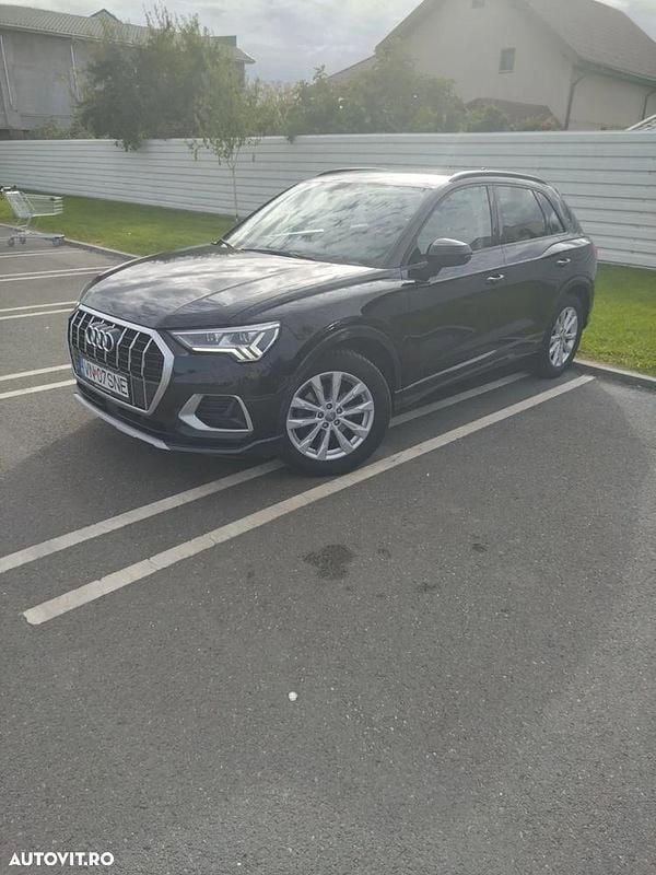 Culoarenegru Utilizat 2019 Audi Q3 Advanced SUV | 20.300 EUR (Preț OK) - Imagine 1/4