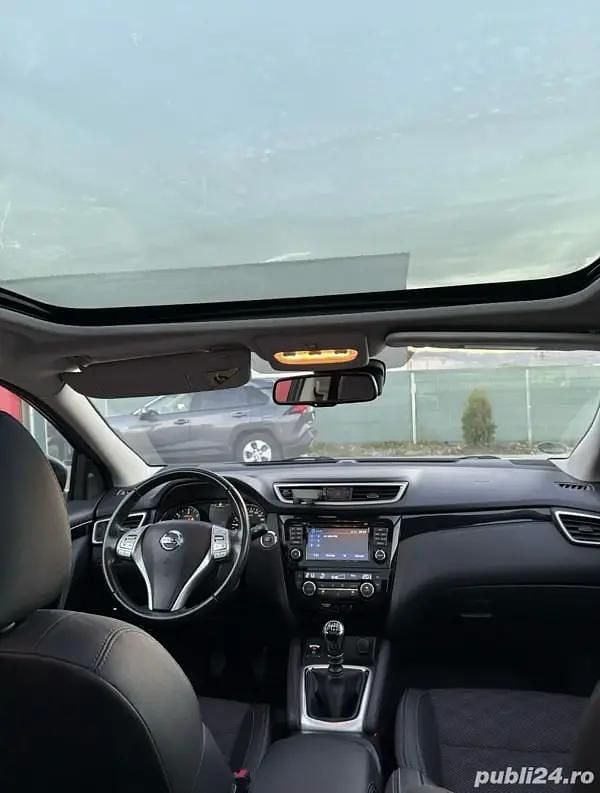 Second-hand Nissan Qashqai 360º 130 CP (95 kW) 2014 Violet SUV