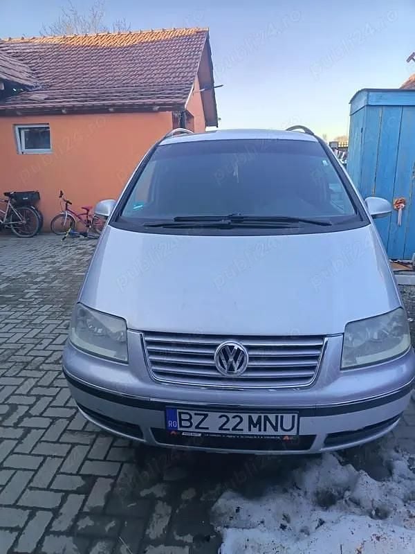 Second-hand VW Sharan 131 CP (96 kW) 2005 Monovolum