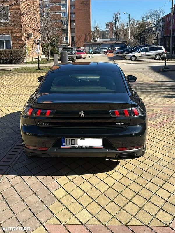 Second-hand Peugeot 508 Active 130 CP (95 kW) 2022 Culoarenegru Berlinǎ