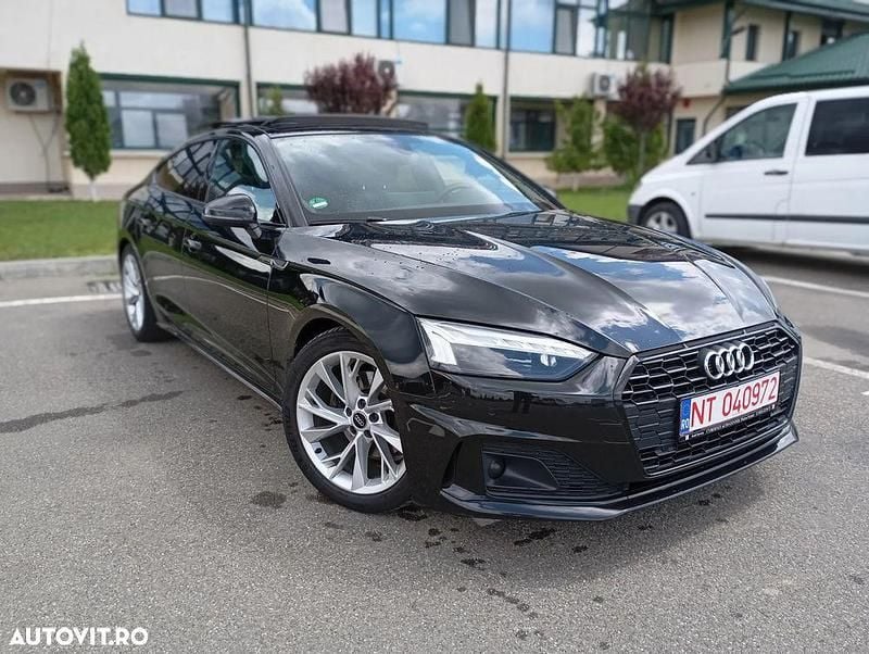 Culoarenegru Utilizat 2021 Audi A5 Sport Berlinǎ | 23.850 EUR (Super Preț) - Imagine 1/4