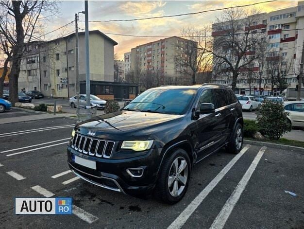 Negru Utilizat 2015 Jeep Grand Cherokee Overland SUV | 11.000 EUR (Super Preț) - Imagine 1/4