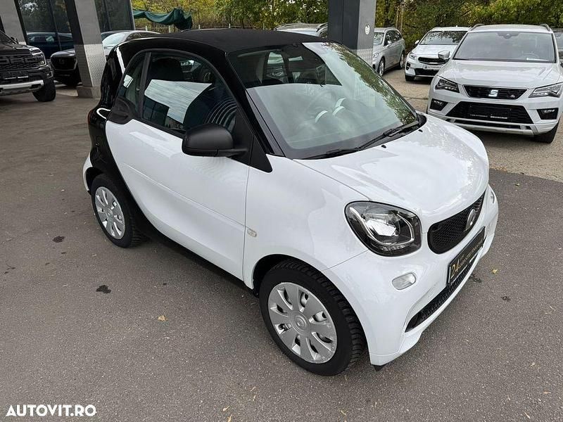 Second-hand Smart ForTwo Coupé 71 CP (52 kW) 2018 Culoarealb Coupe