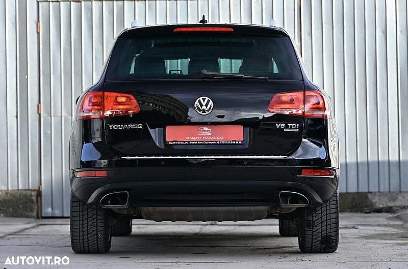 Second-hand VW Touareg 245 CP (180 kW) 2012 Culoarenegru SUV
