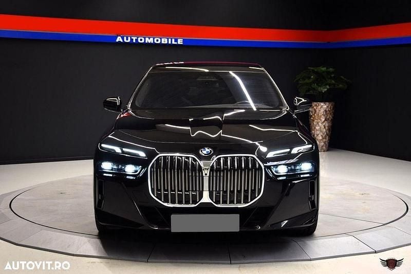 Second-hand BMW 740 Comfort Edition 299 CP (219 kW) 2024 Culoarenegru Berlinǎ