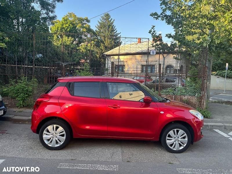 Rosu Utilizat 2018 Suzuki Swift | 10.490 EUR (Preț bun) - Imagine 1/4