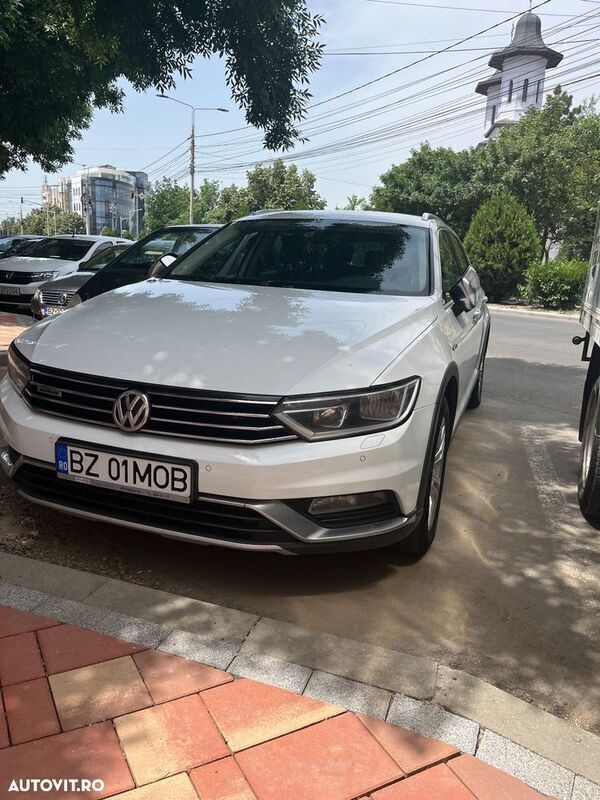 Alb Utilizat 2016 VW Passat Alltrack Break | 13.490 EUR (Puțin scump) - Imagine 1/4