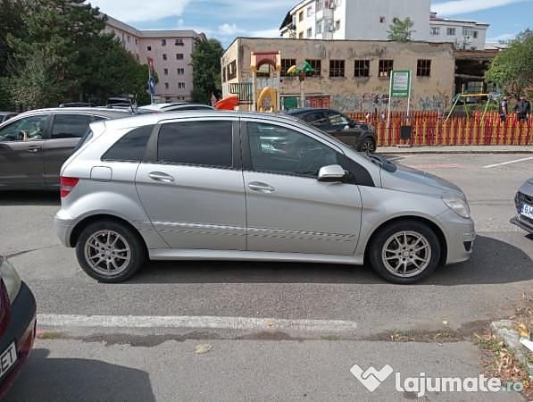 Second-hand Mercedes B180 109 CP (80 kW) 2010 Monovolum