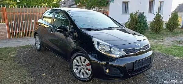 Utilizat 2012 Kia Rio Hatchback | 3.390 EUR - Imagine 1/4
