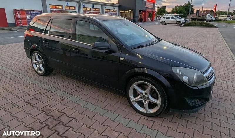 Culoarenegru Utilizat 2007 Opel Astra Break | 3.299 EUR (Scump) - Imagine 1/4
