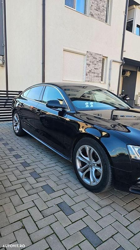 Culoarenegru Second-hand 2012 Audi A5 Sportback Hatchback | 8.900 EUR (Preț OK) - Imagine 1/4