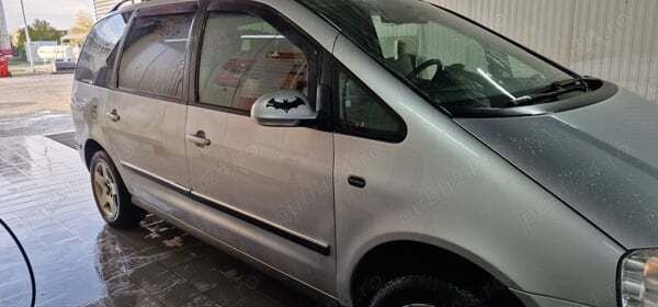 Gri Utilizat 2009 VW Sharan Monovolum | 5.700 EUR (Puțin scump) - Imagine 1/4