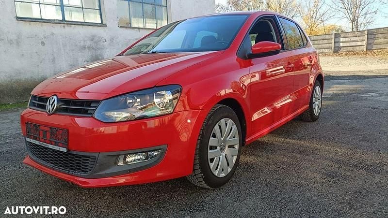 Culoarerosu Utilizat 2011 VW Polo Team | 6.800 EUR (Preț OK) - Imagine 1/4