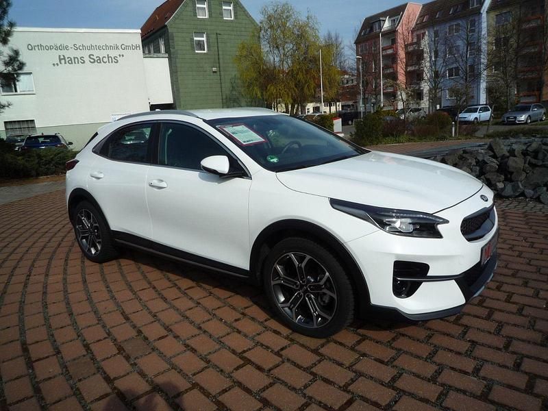 Utilizat 2021 Kia XCeed Spirit SUV | 27.361 EUR - Imagine 1/1