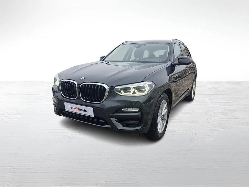 Gri deschis metalic Utilizat 2019 BMW X3 SUV | 27.690 EUR (Preț bun) - Imagine 1/4