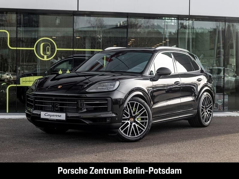 Utilizat 2025 Porsche Cayenne SUV | 132.714 EUR - Imagine 1/1