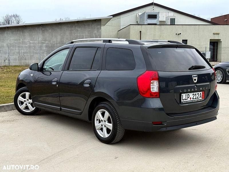 Second-hand Dacia Logan Lauréate 90 CP (66 kW) 2018 Culoaregri Break