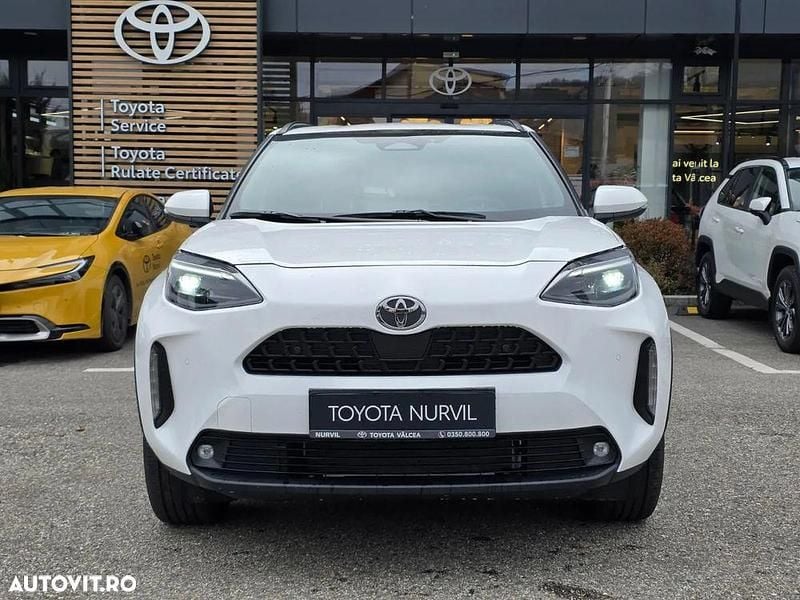 Culoarealb Nouă 2025 Toyota Yaris Cross SUV | 26.873 EUR (Preț OK) - Imagine 1/4