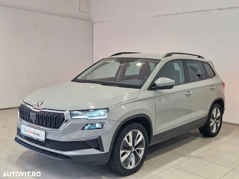 Gri inchisnormal Utilizat 2023 Skoda Karoq Style SUV | 29.996 EUR (Scump) - Imagine 1/4