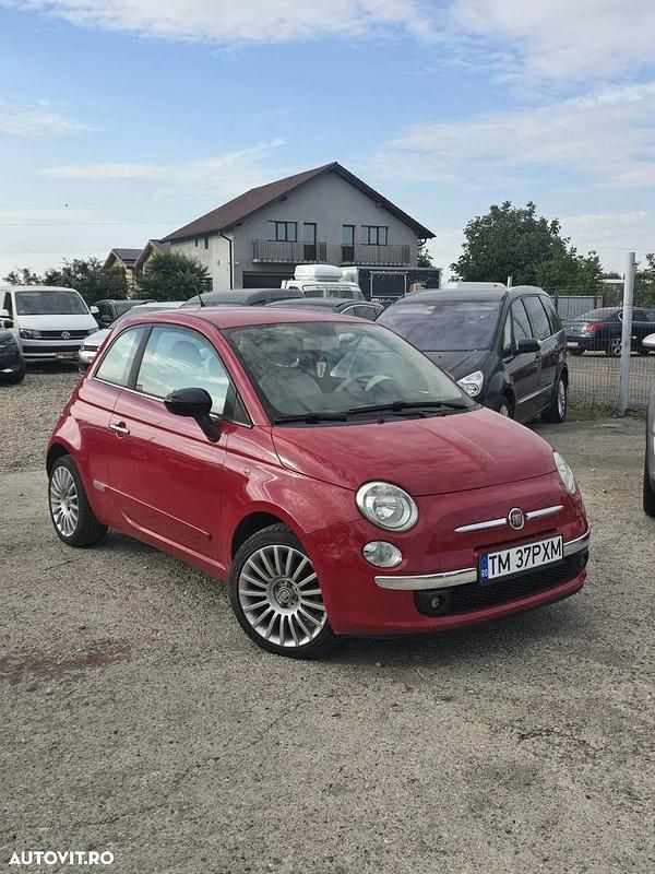 Culoarerosu Utilizat 2008 Fiat 500 Pop Hatchback | 3.900 EUR (Preț OK) - Imagine 1/4