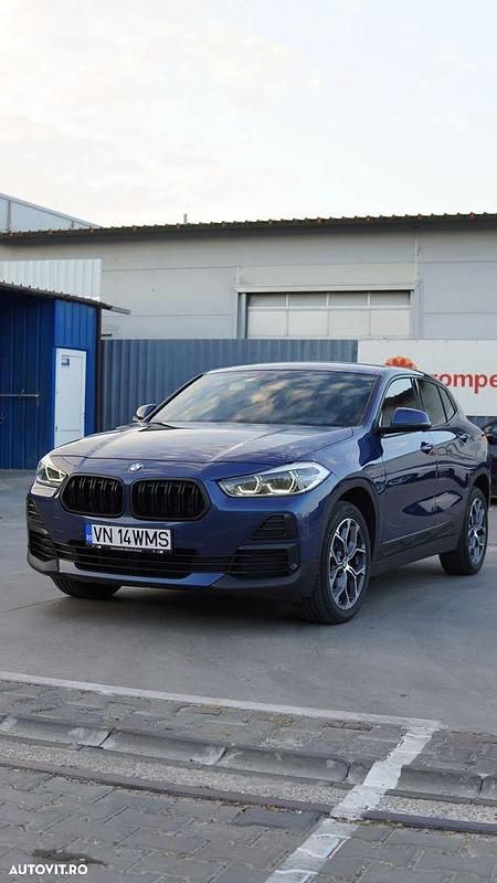 Culoarealbastru Utilizat 2022 BMW X2 Sport Line SUV | 20.800 EUR (Preț OK) - Imagine 1/4