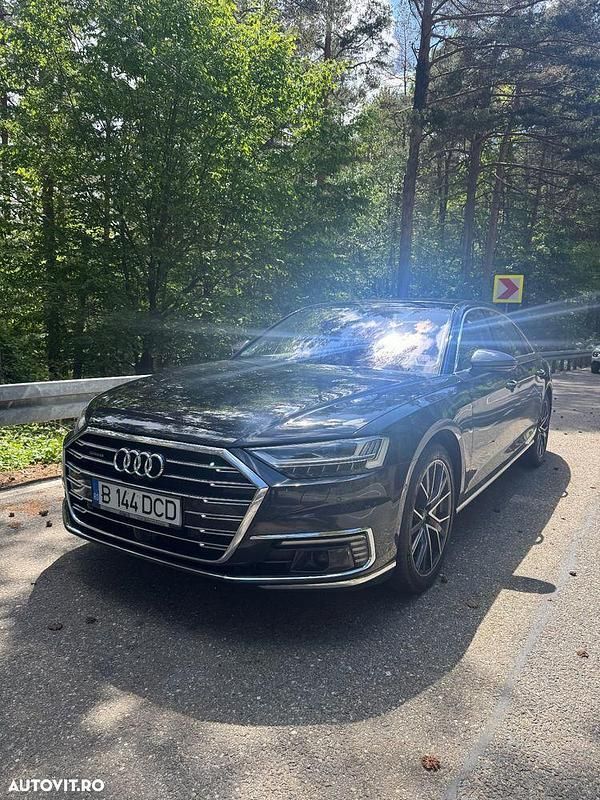 Albastru Utilizat 2020 Audi A8L Berlinǎ | 45.500 EUR (Super Preț) - Imagine 1/4